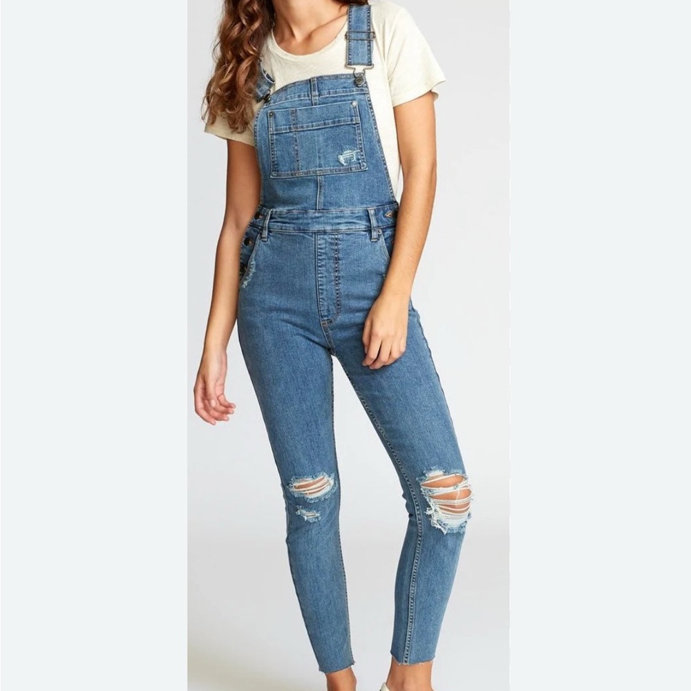 Women's Blue Ripped Tomboy Denim Jeans Overalls Size Medium